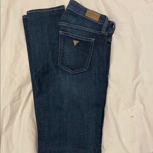 Guess jeans with gold emblem. New w/o tags